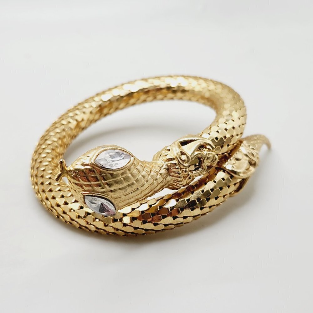 Vintage 60's Gold Tone Coil Wrap Snake Mesh Scales Clear Eyed Reptile Bracelet - Picture 2 of 6